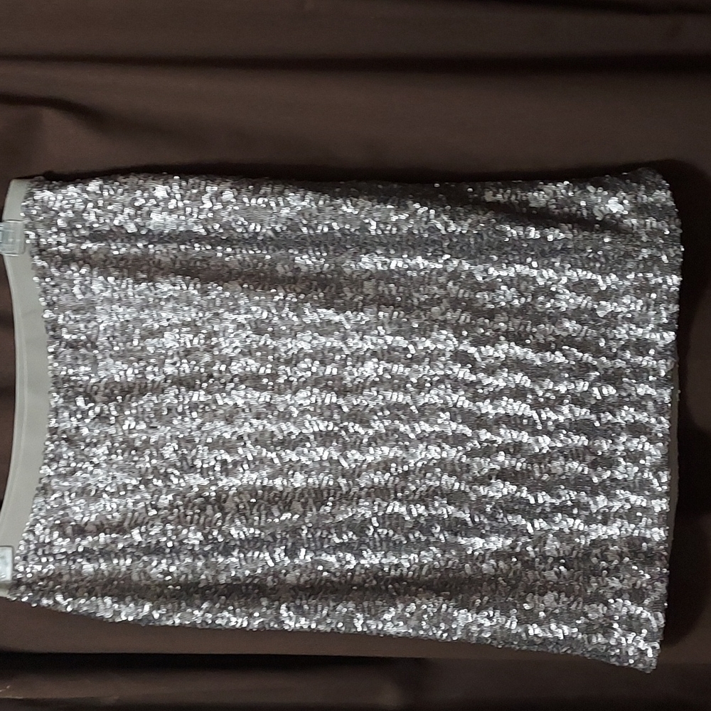 ⬇️ Price Drop⬇️Sequined Gold skirt Size XS